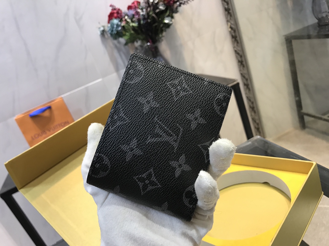 LV $52 gallery