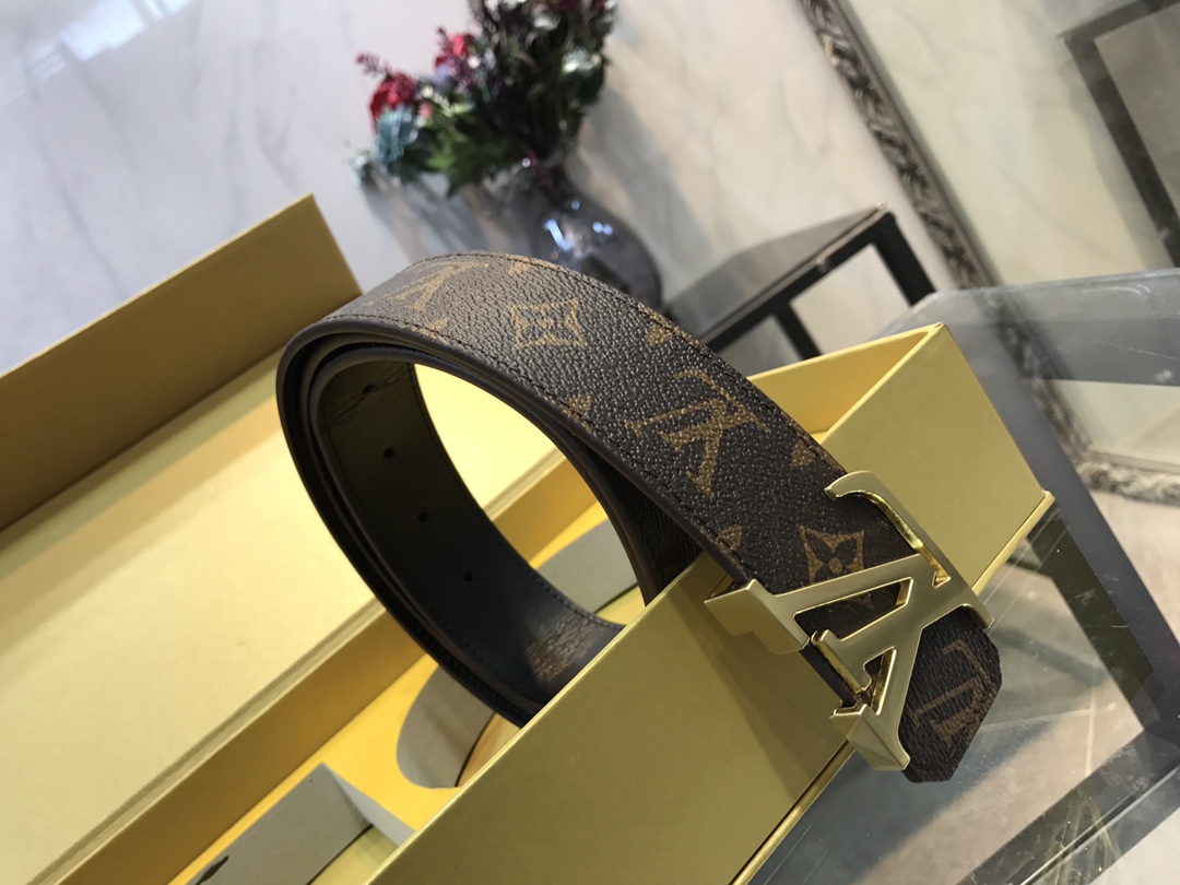 LV $52 gallery