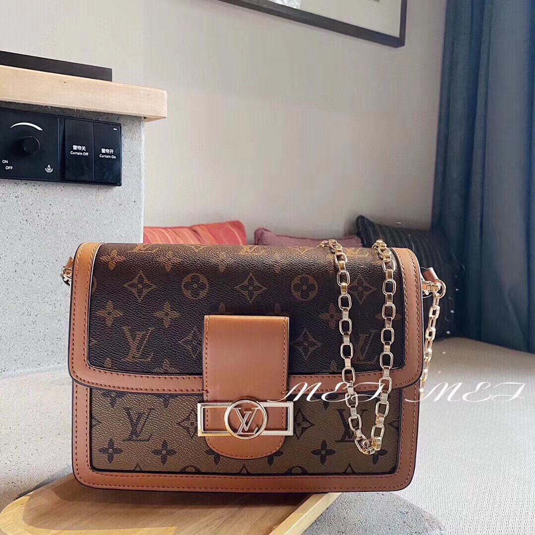 LV $52 gallery