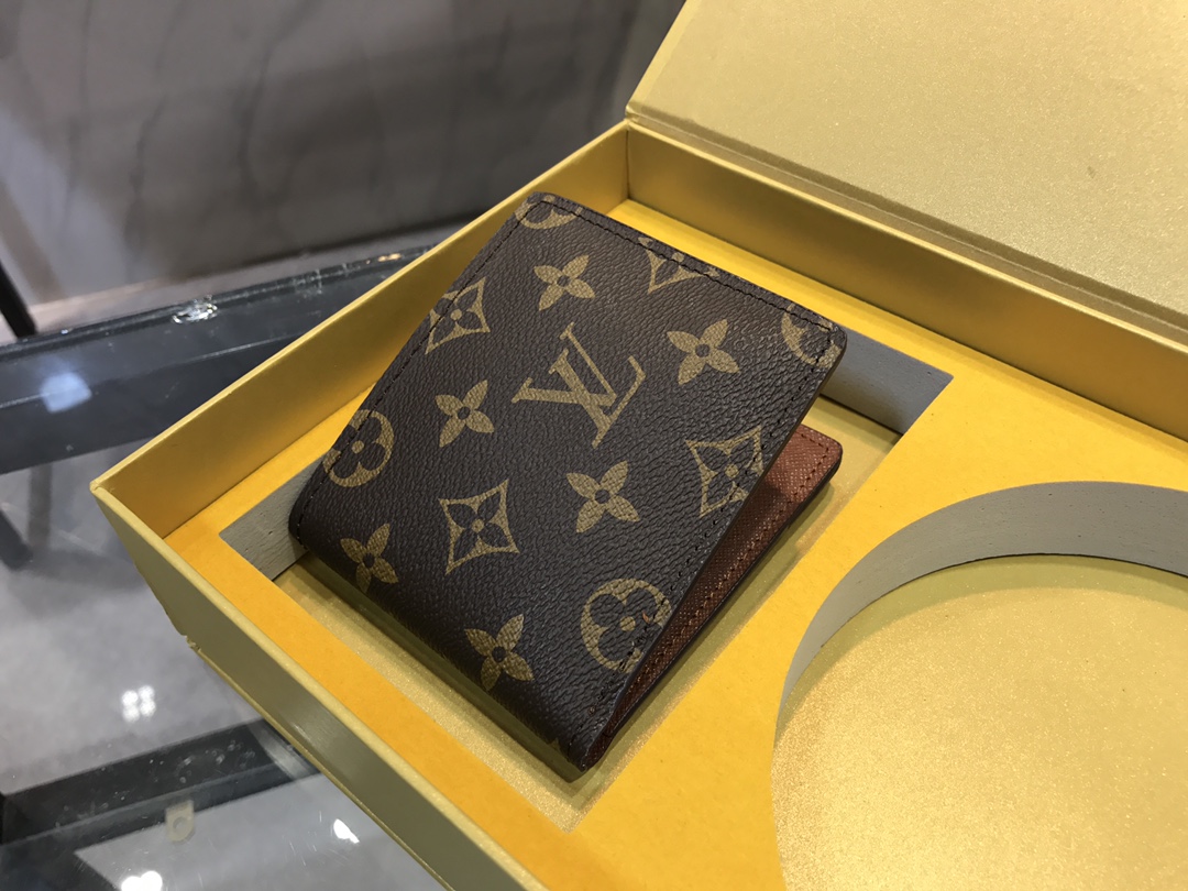 LV $52 gallery