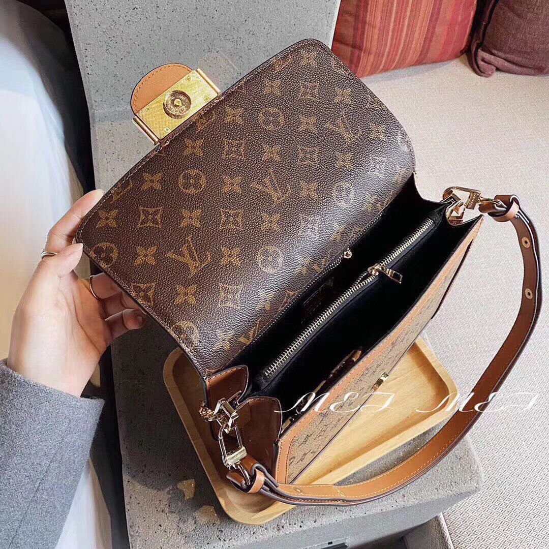 LV $52 gallery