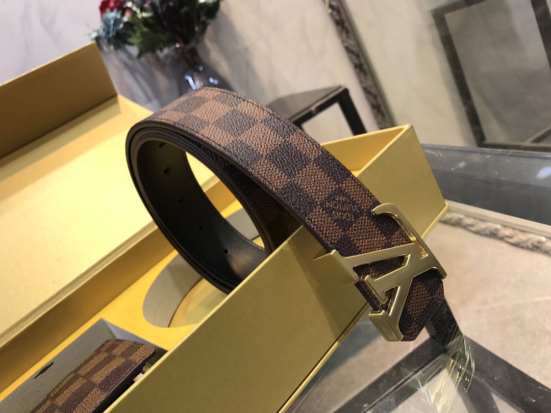 LV $52 gallery