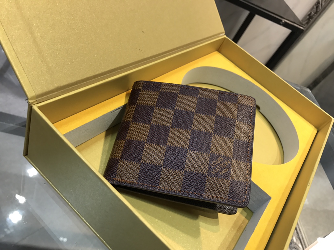 LV $52 gallery