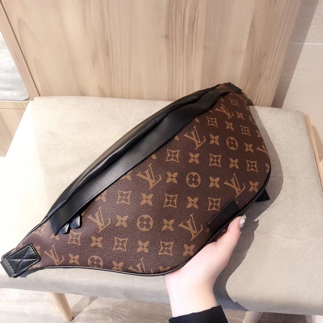 LV $53 gallery