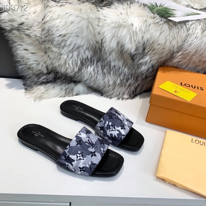 LV $53 gallery