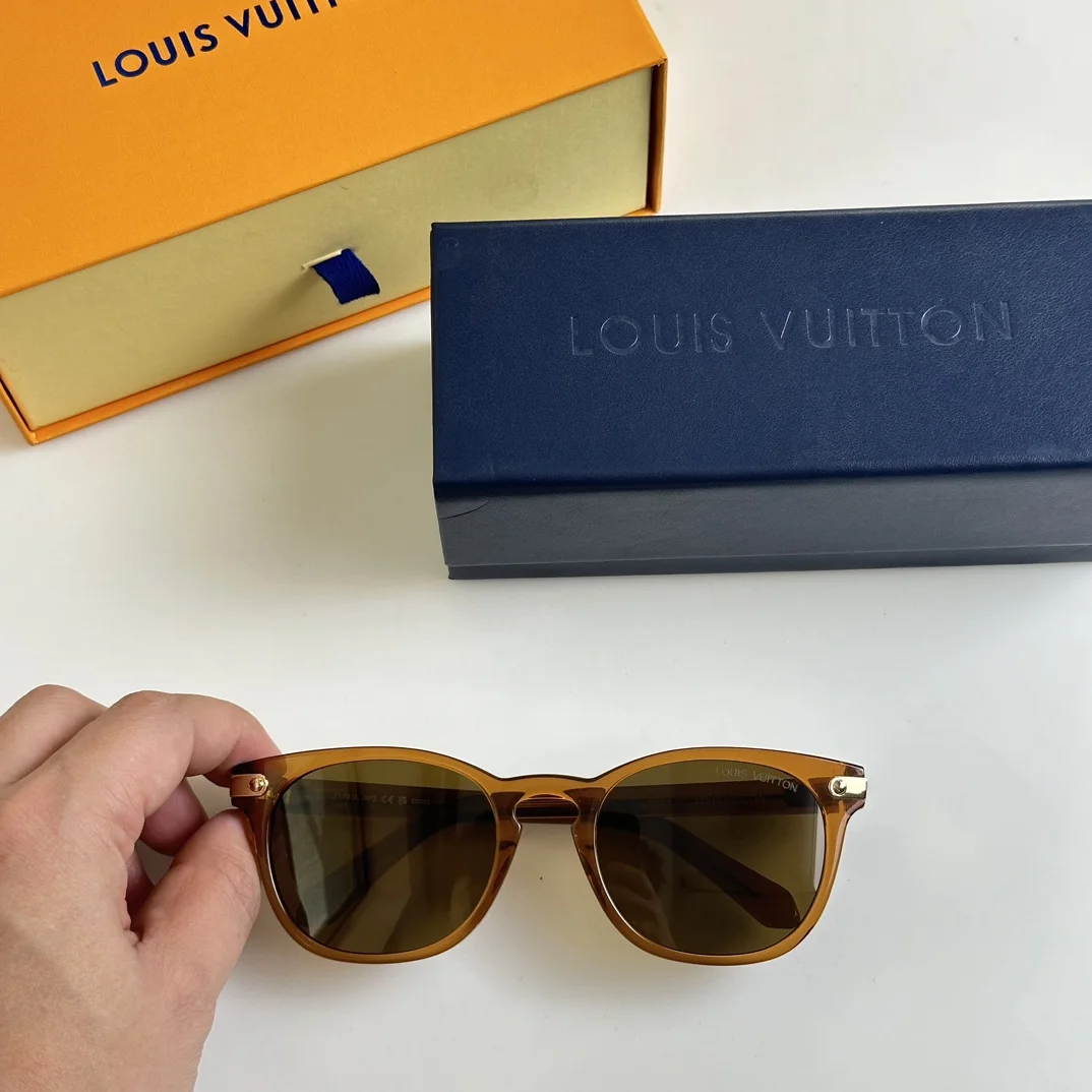 LV $53 gallery