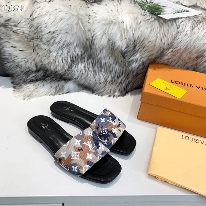 LV $53 gallery