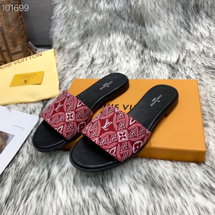 LV $53 gallery