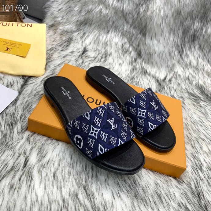 LV $53 gallery