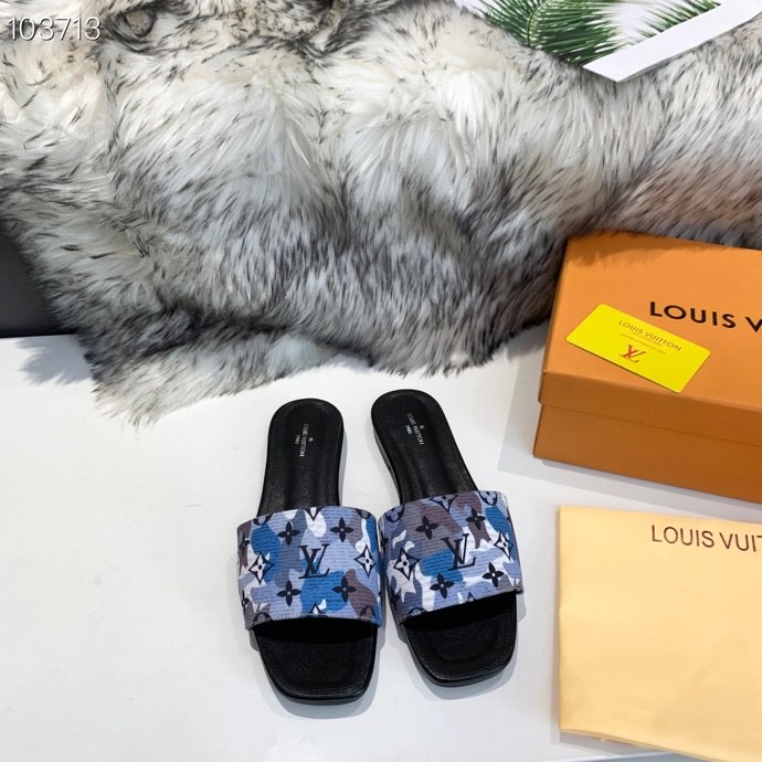 LV $53 gallery