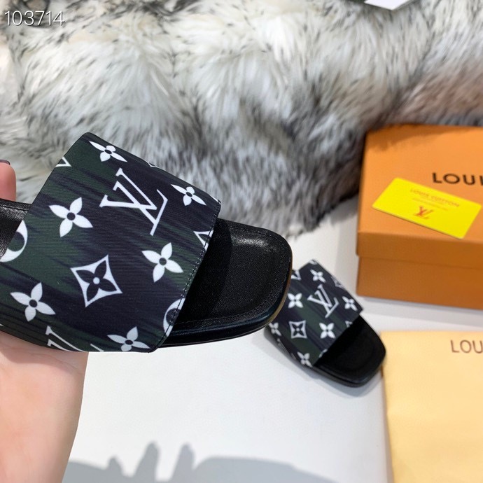 LV $53 gallery