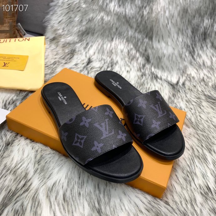 LV $53 gallery