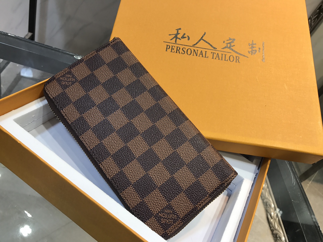 LV $53 gallery