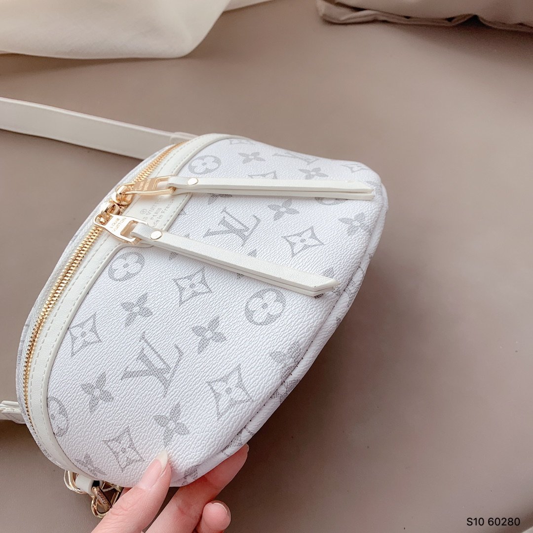 LV $53 gallery