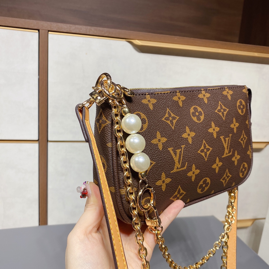 LV $54 gallery