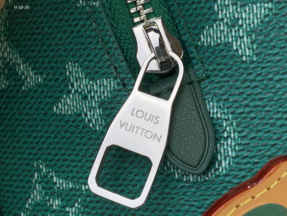 LV $54 gallery