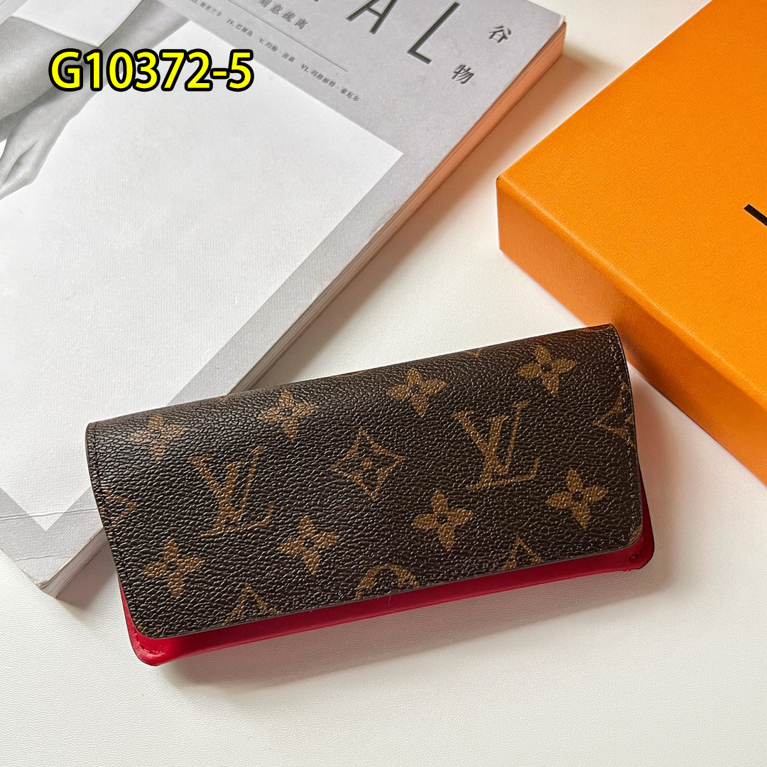 LV $54 gallery