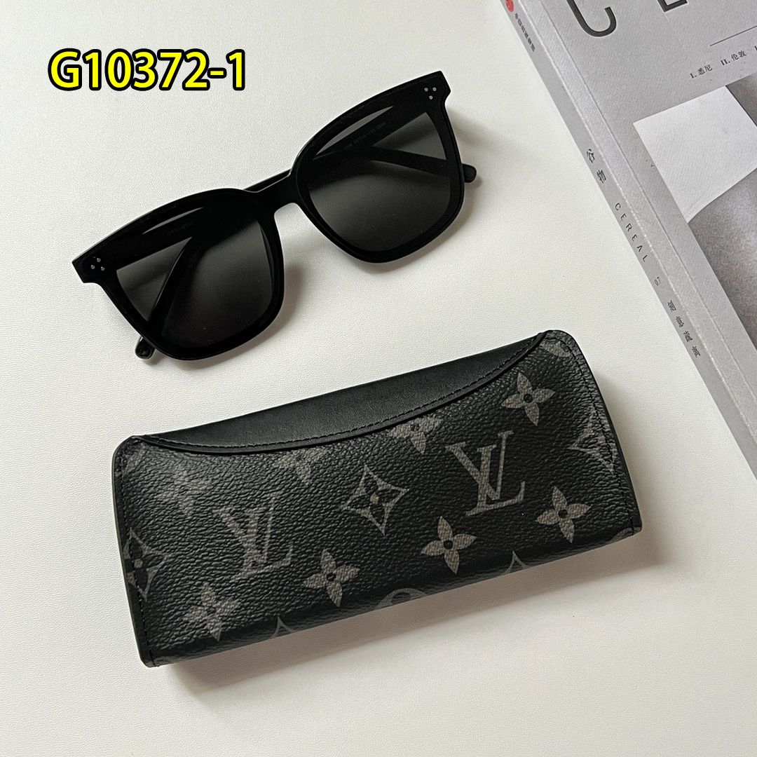 LV $54 gallery