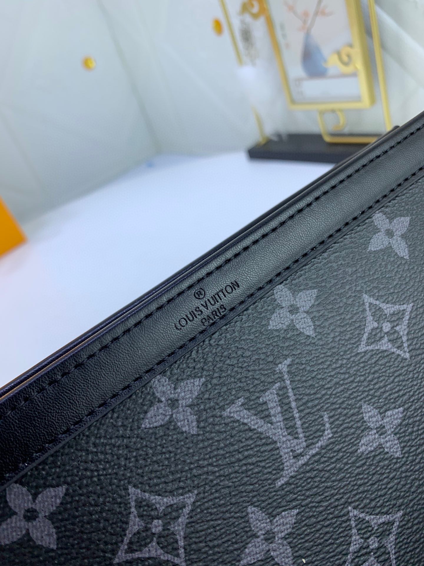 LV $54 gallery