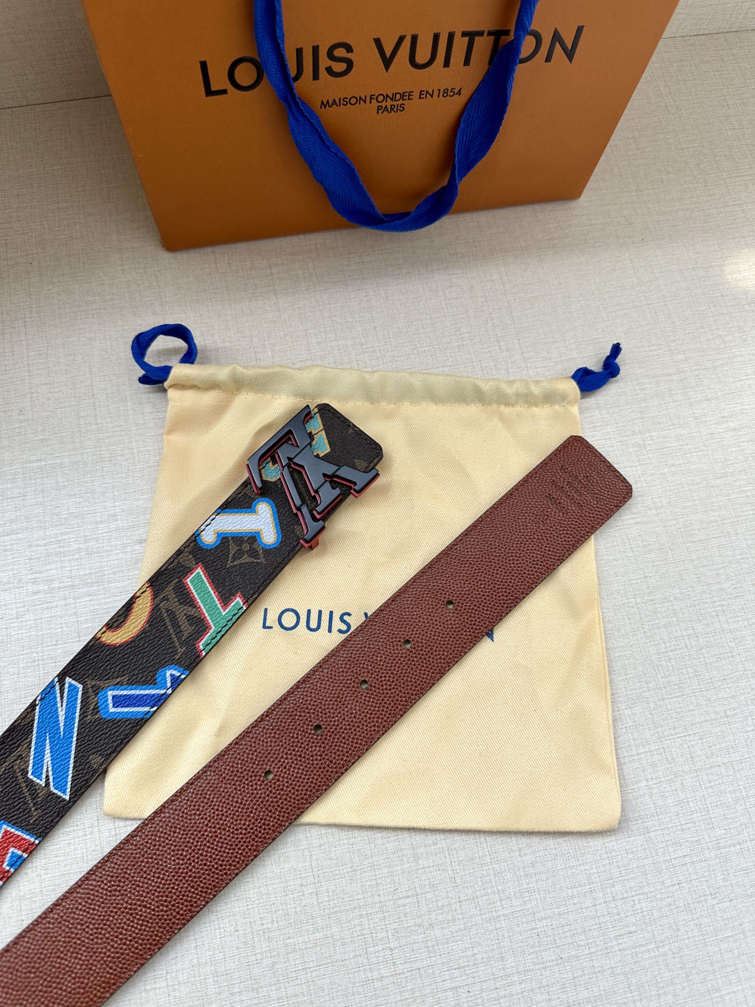 LV $54 gallery