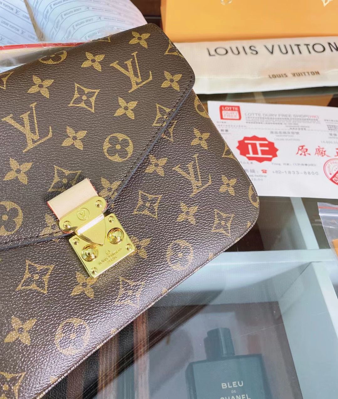 LV $54 gallery