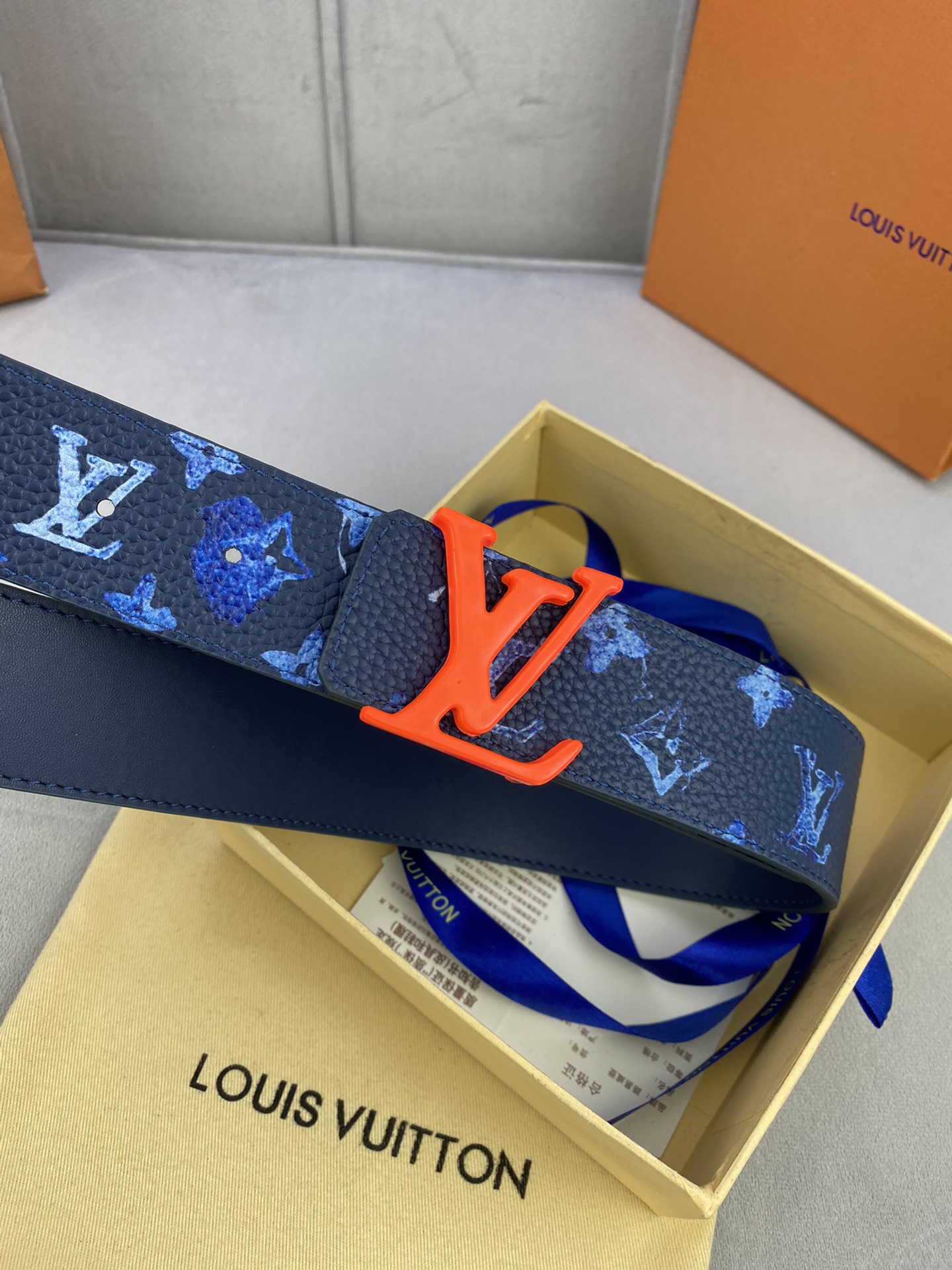 LV $55 gallery