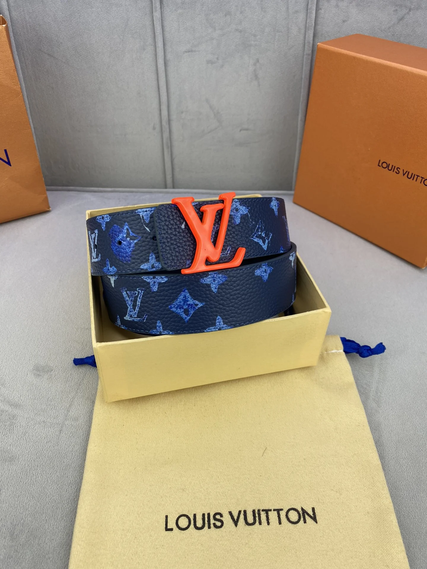 LV $55 gallery