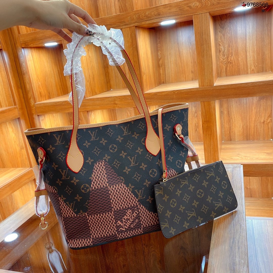 LV $55 gallery