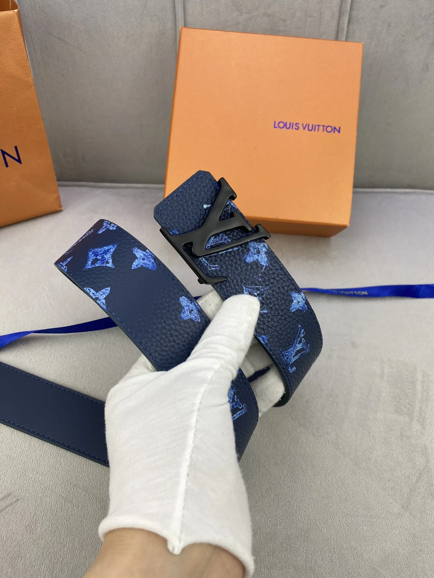 LV $55 gallery