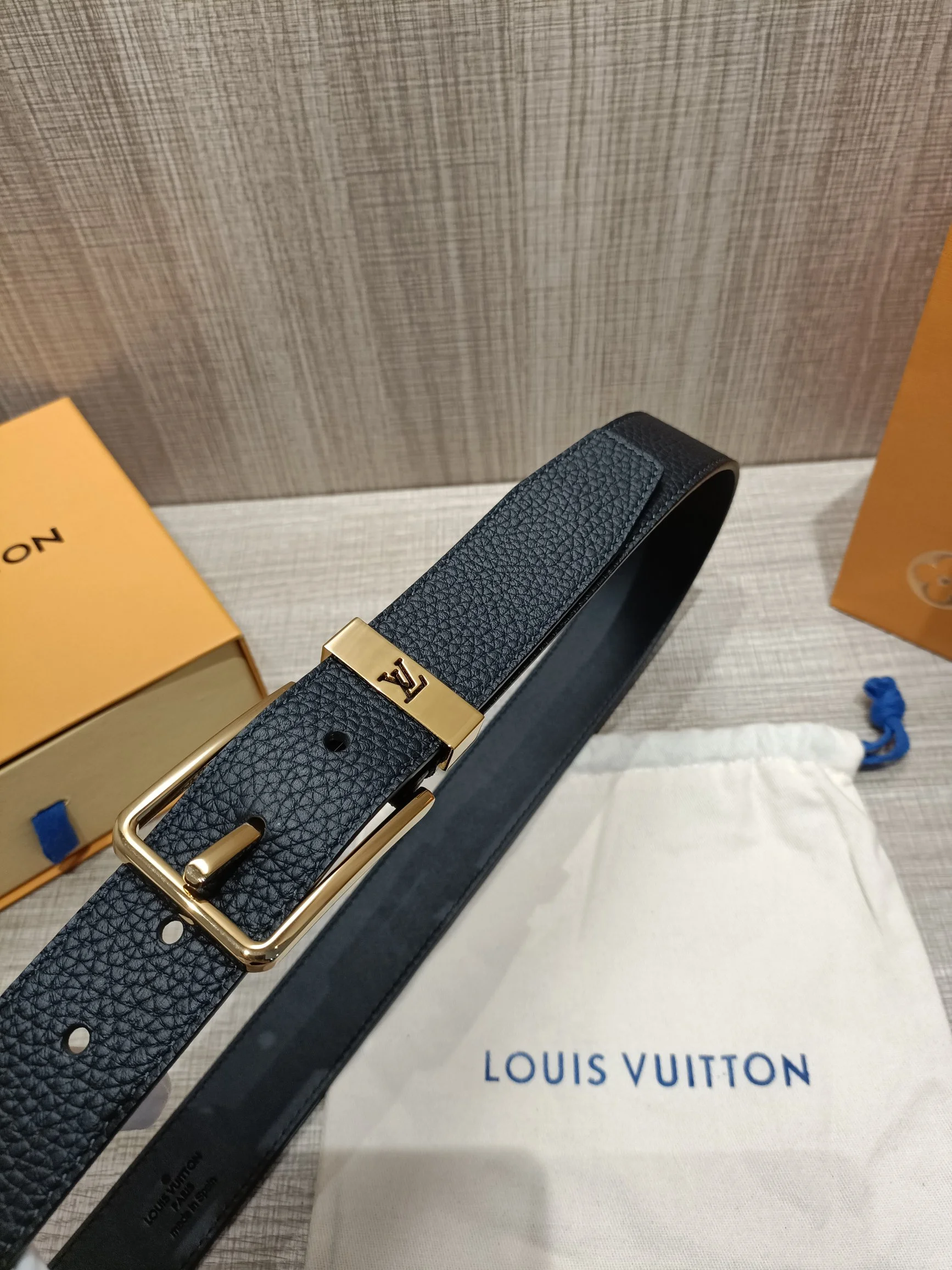 LV $55 gallery