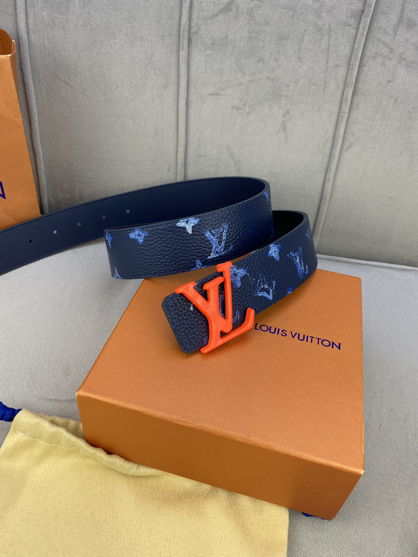 LV $55 gallery