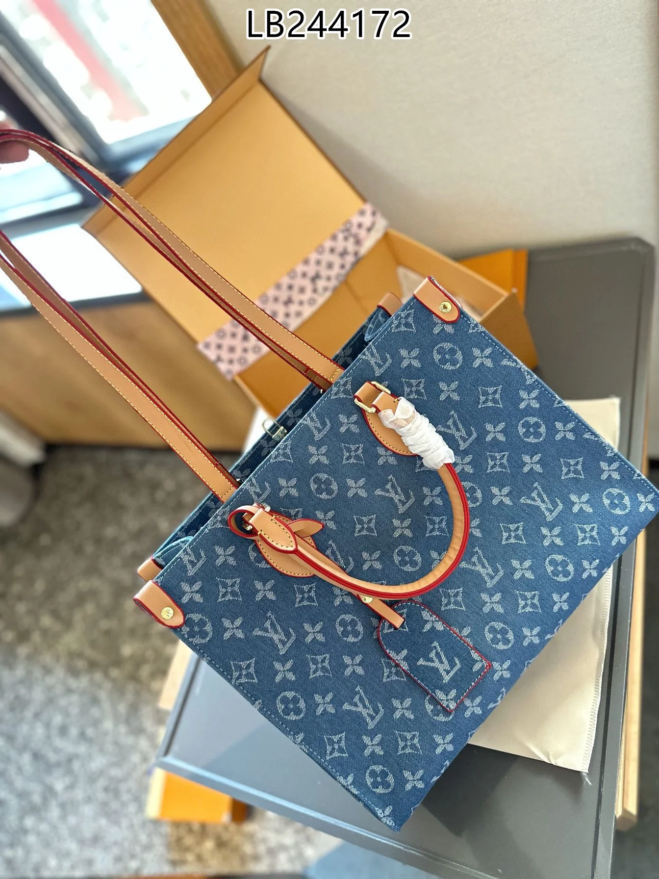 LV $55 gallery