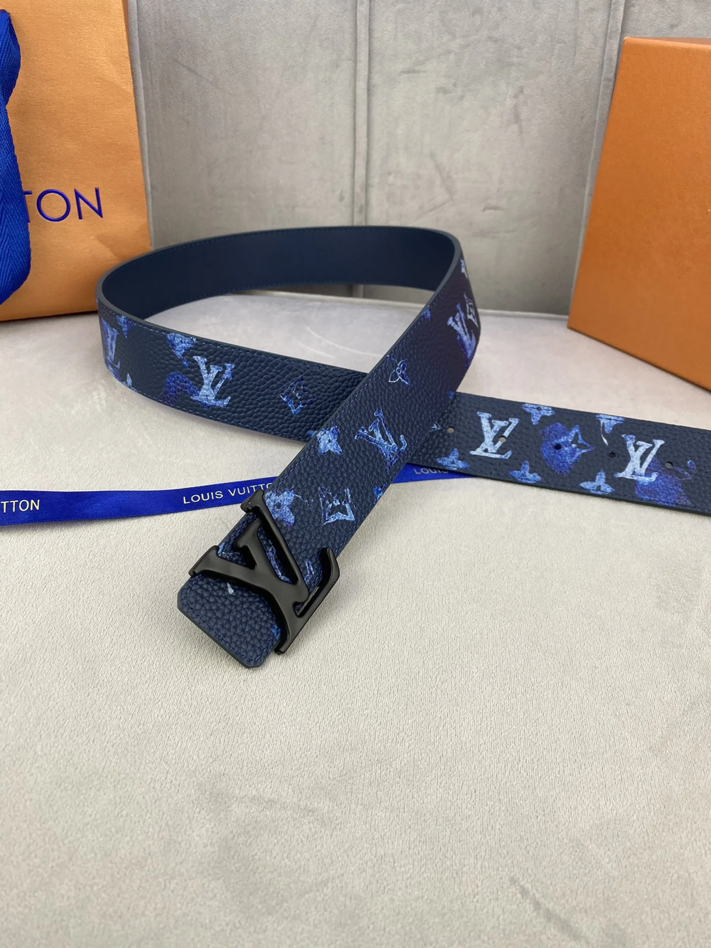 LV $55 gallery