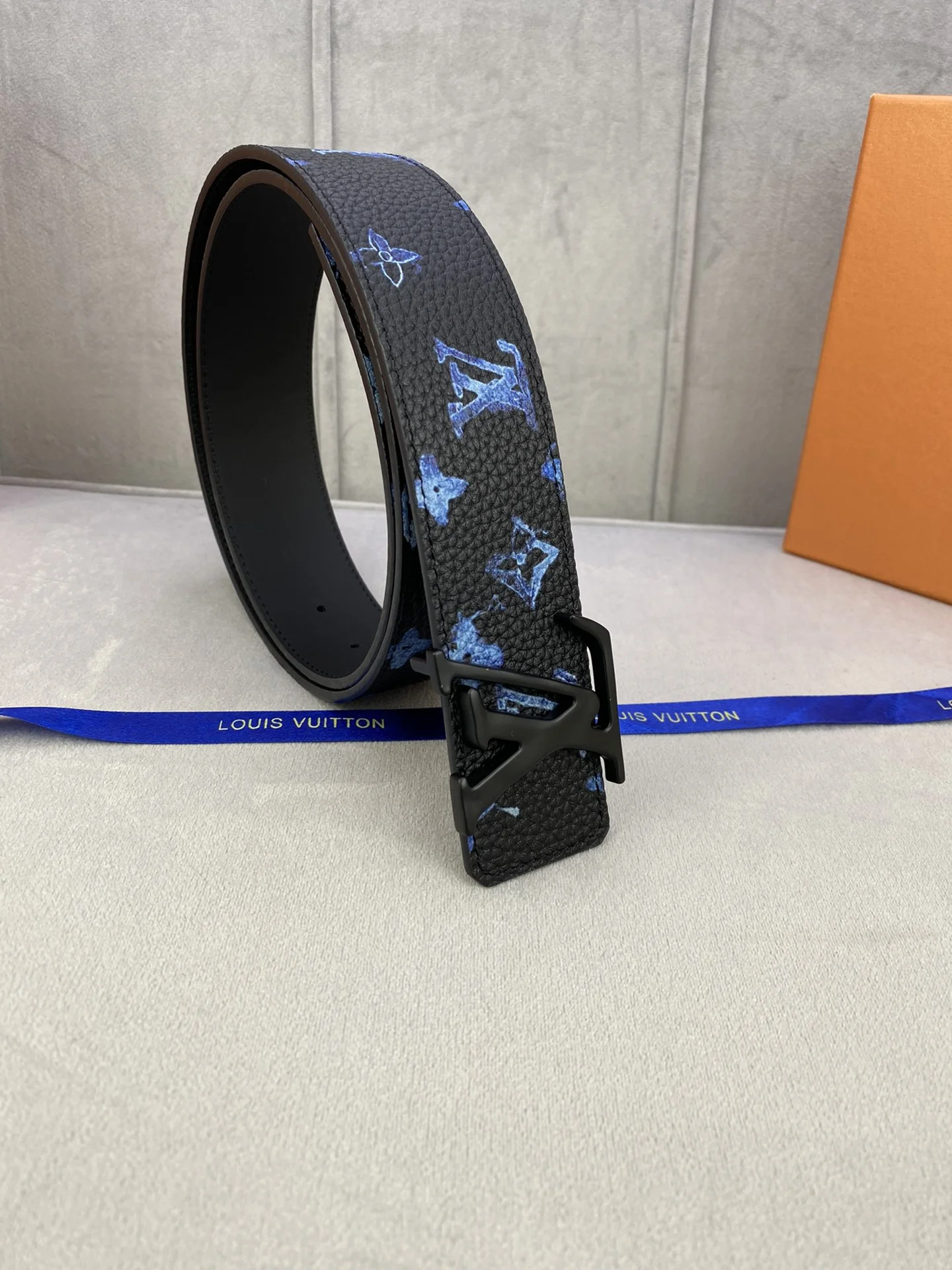 LV $55 gallery