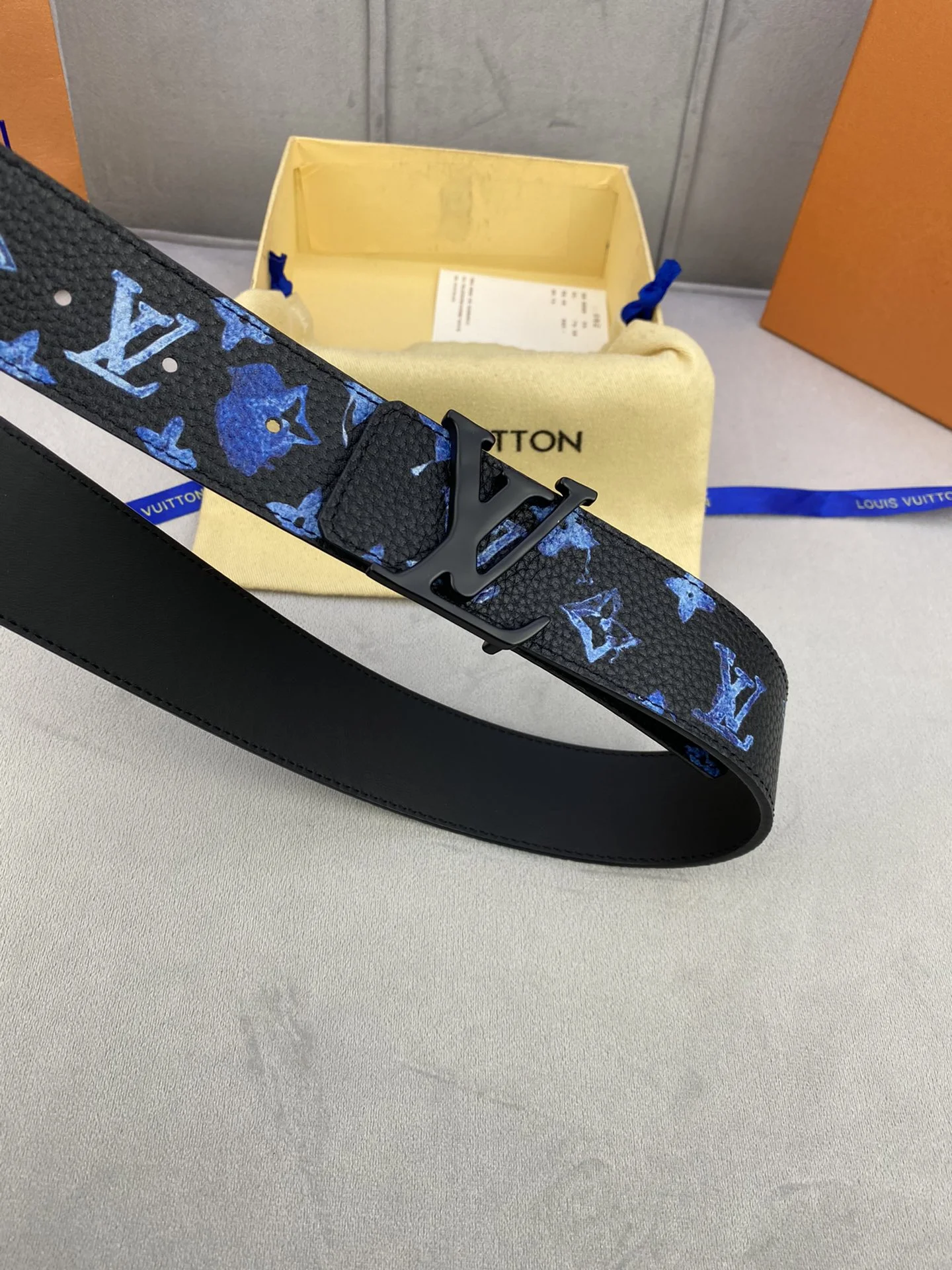 LV $55 gallery