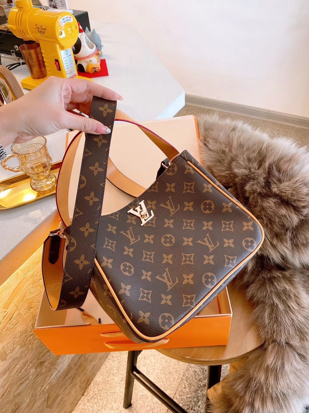 LV $56 gallery