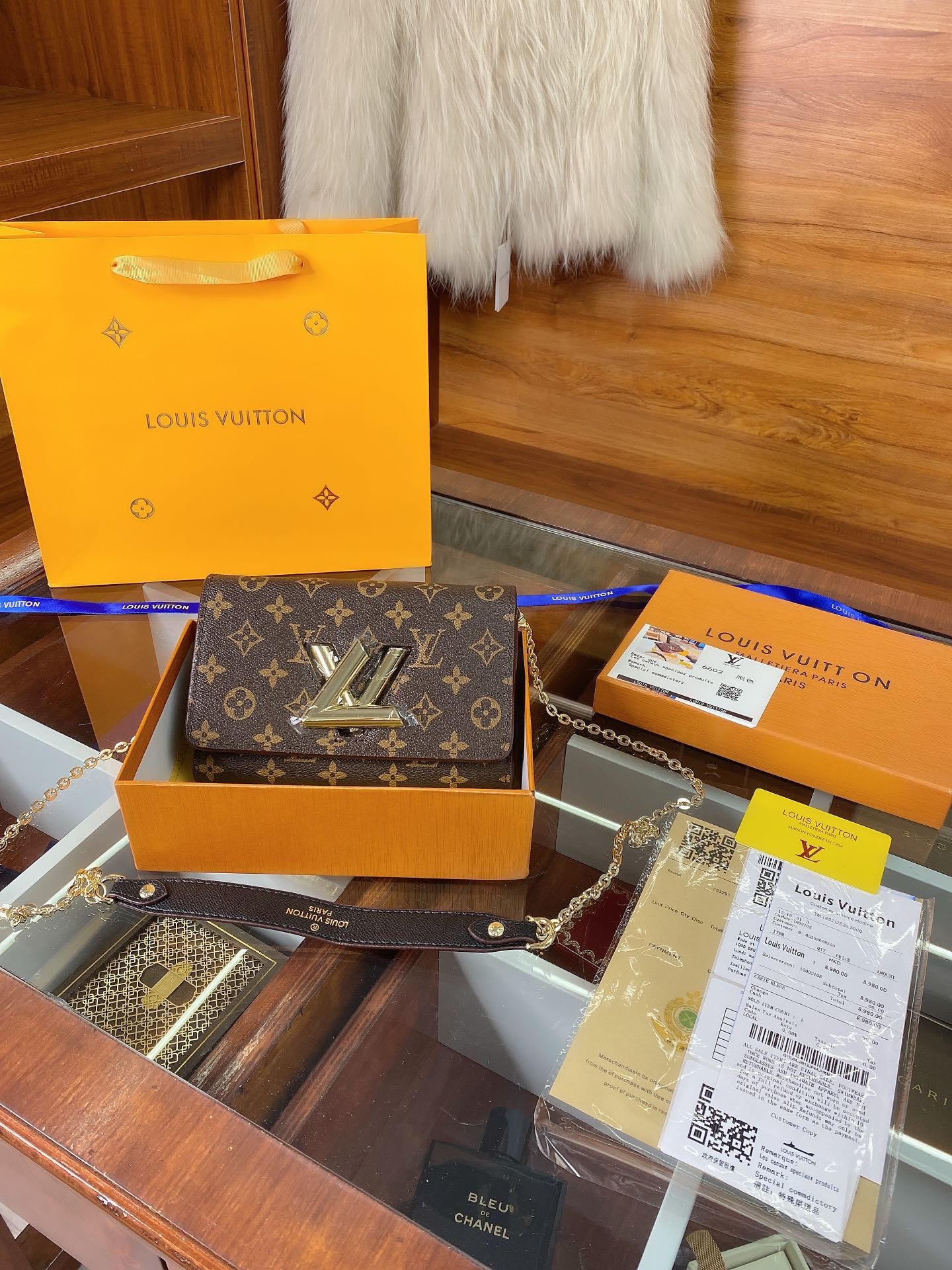 LV $57 gallery