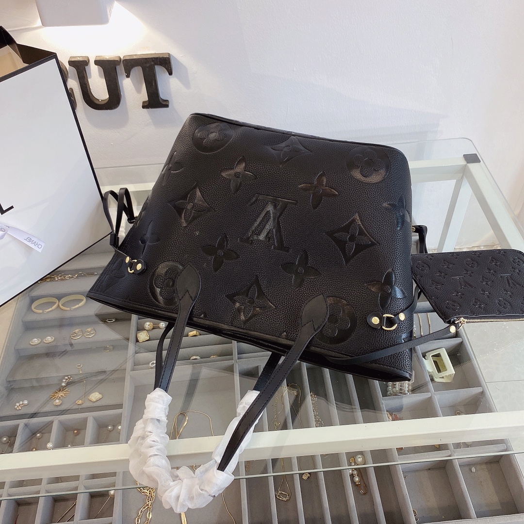 LV $58 gallery