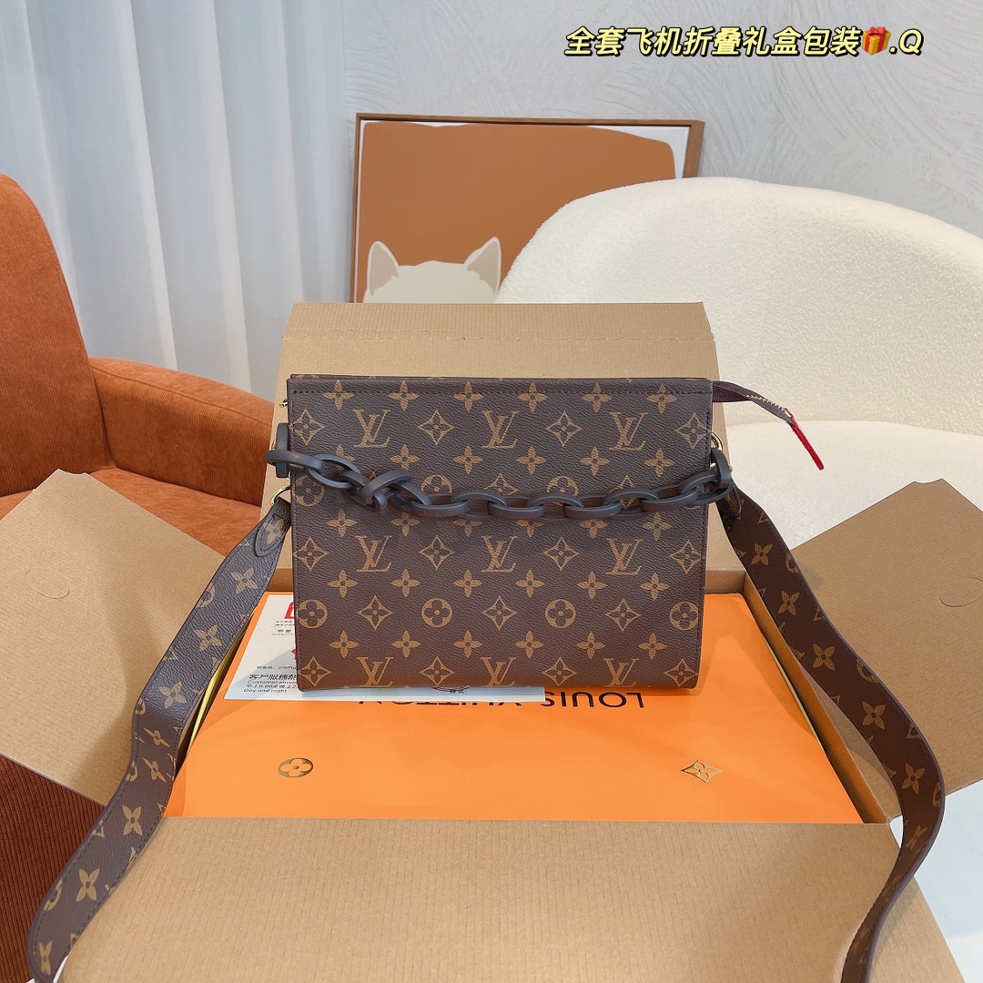 LV $58 gallery