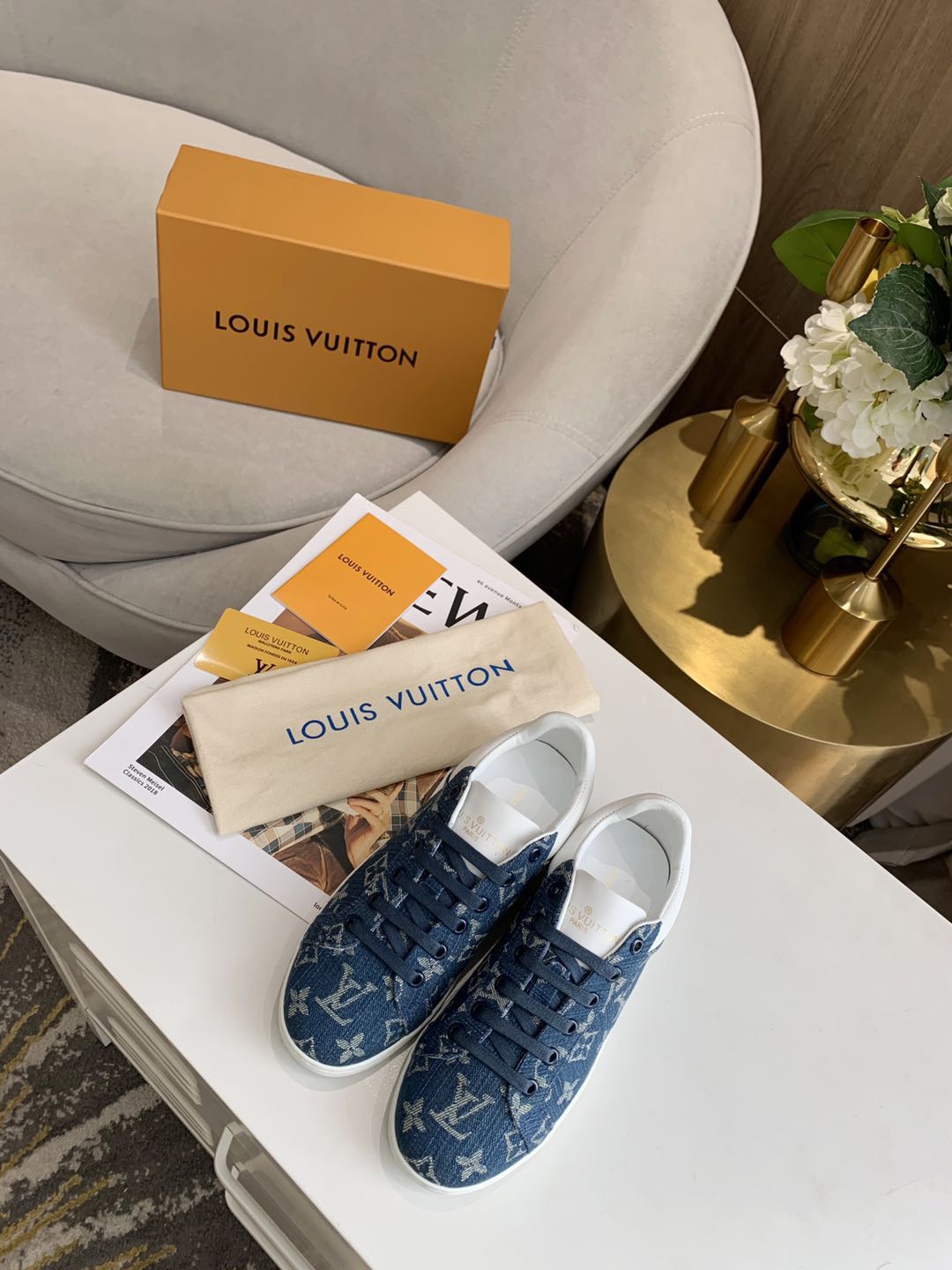 LV $58 gallery