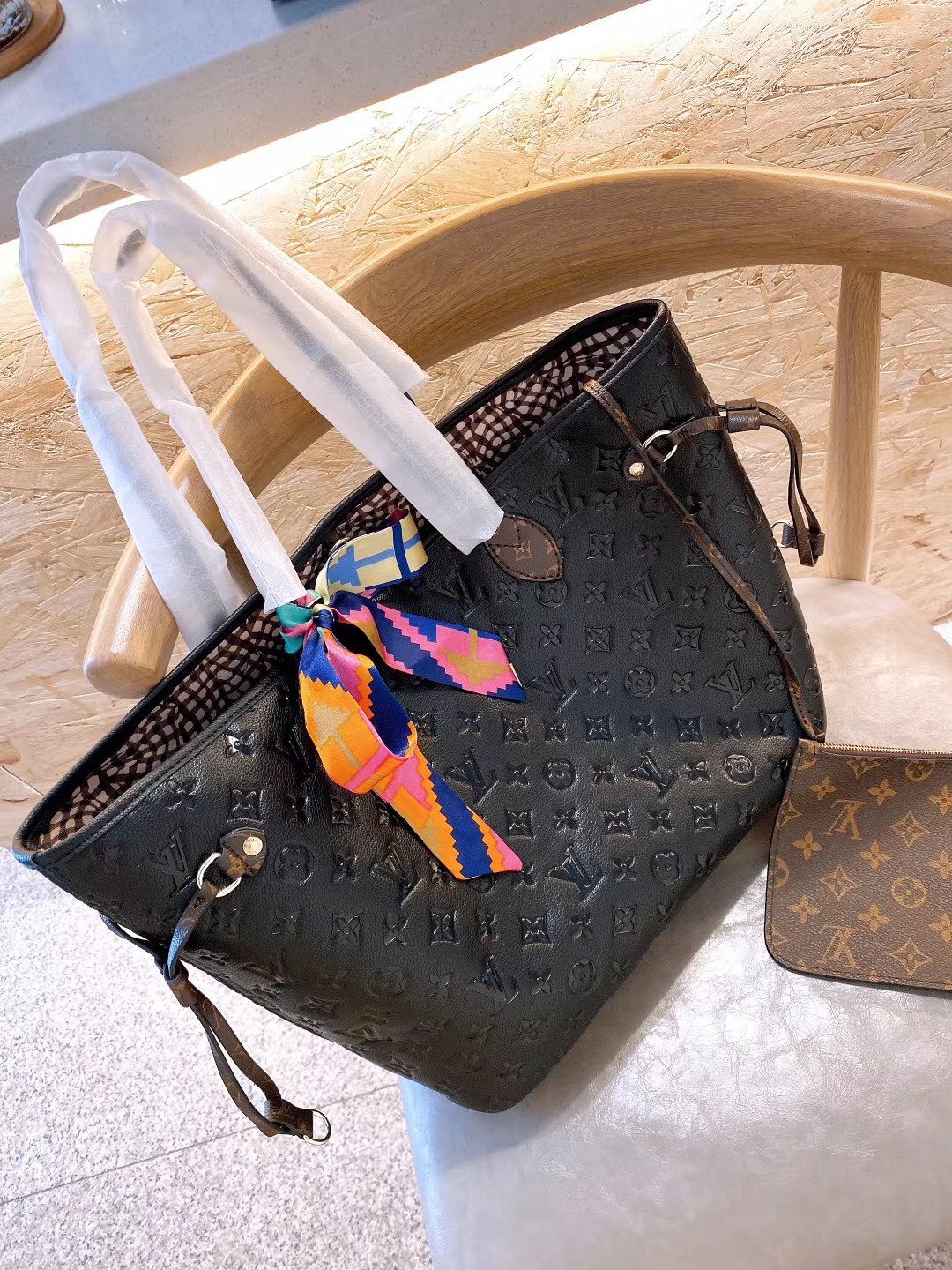 LV $58 gallery