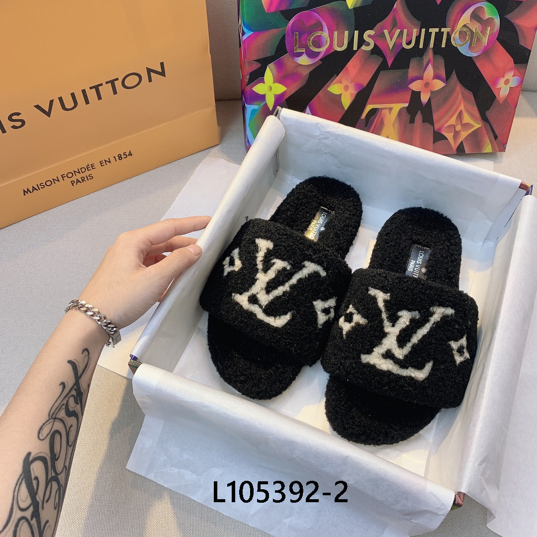 LV $58 gallery