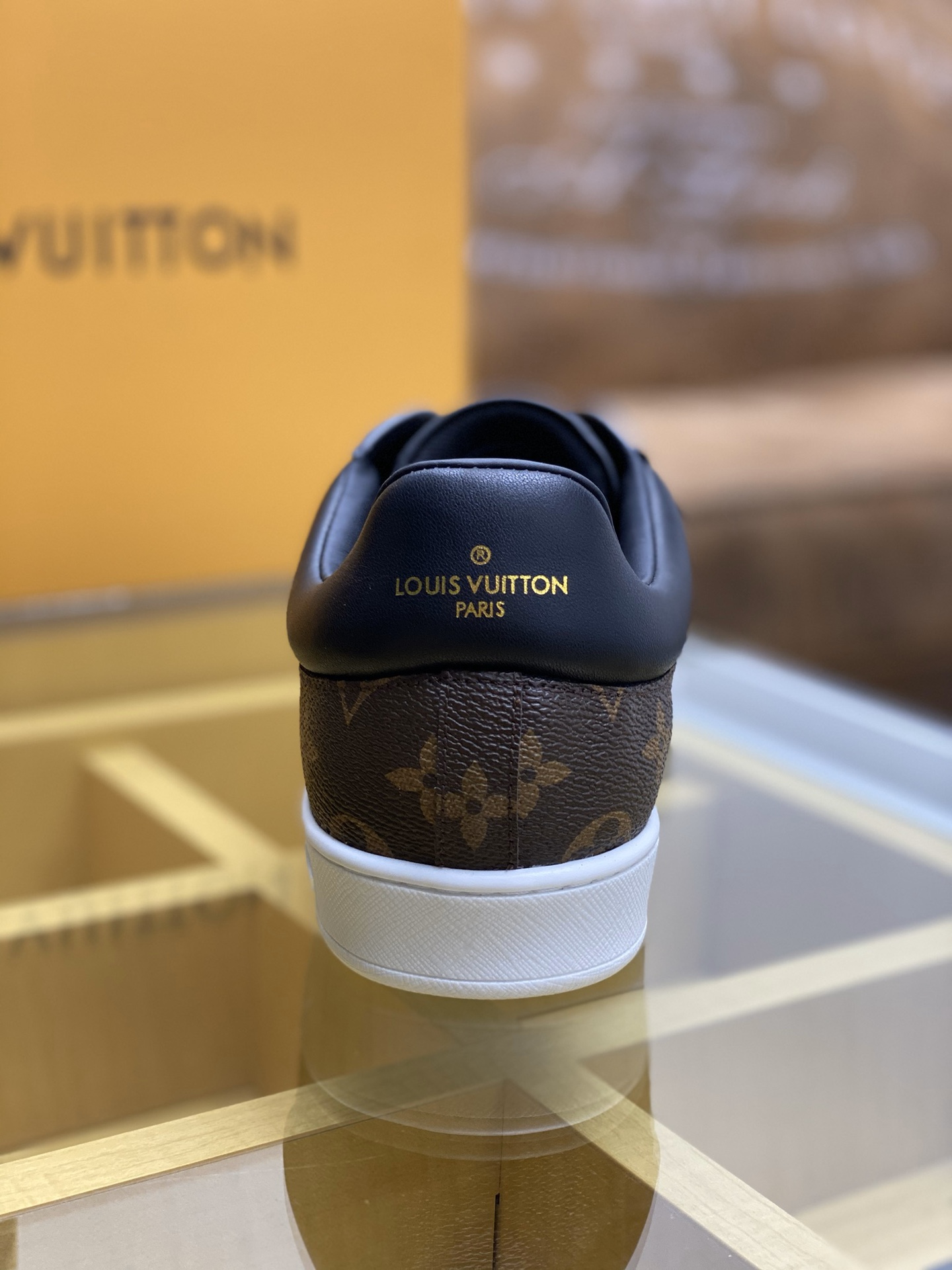 LV $58 gallery