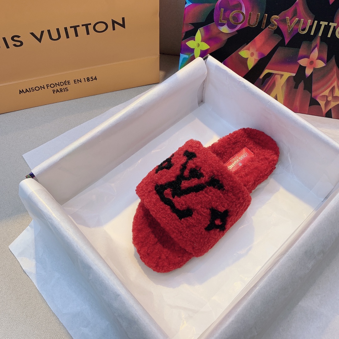 LV $58 gallery