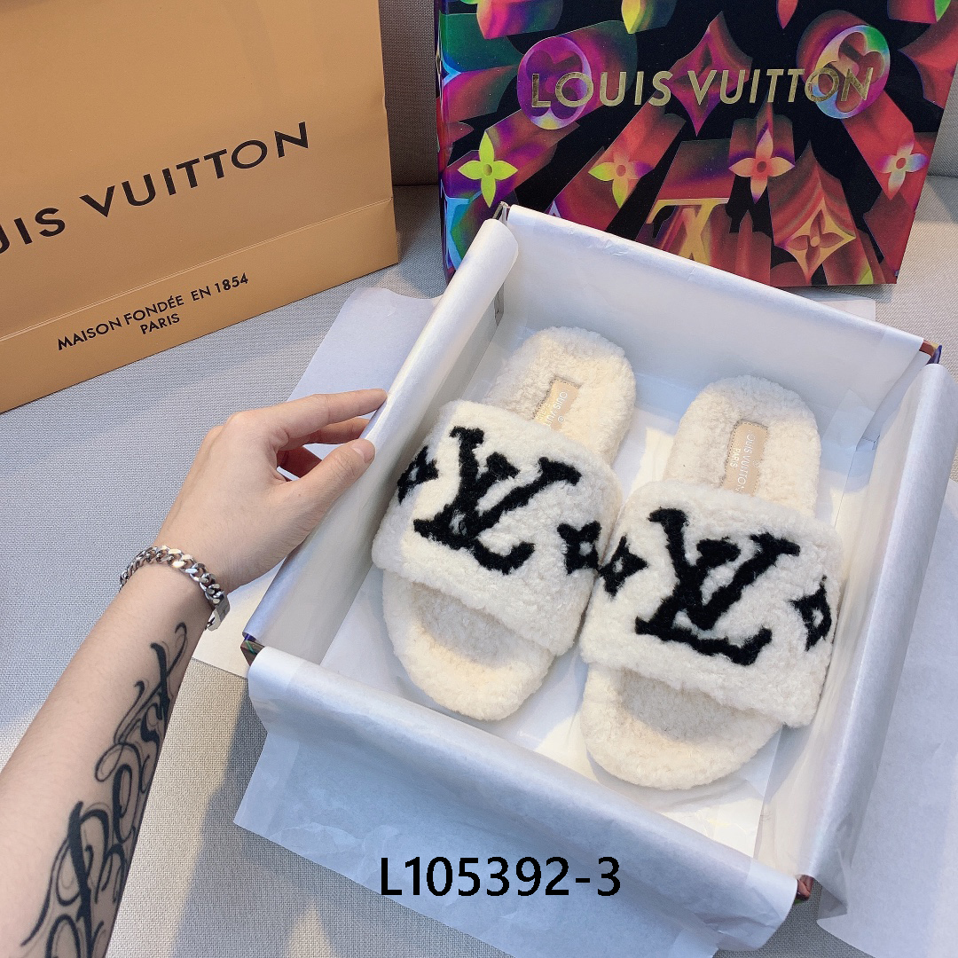 LV $58 gallery