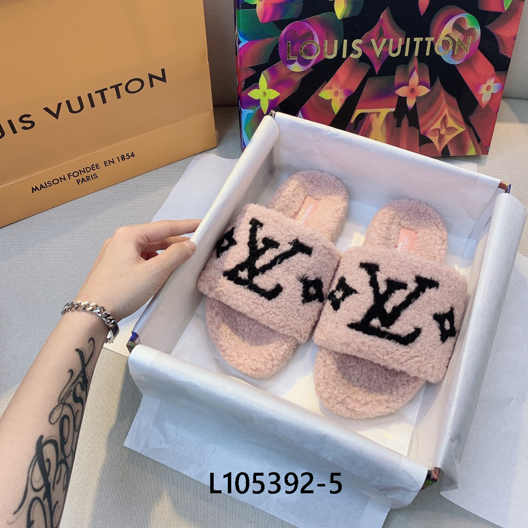 LV $58 gallery