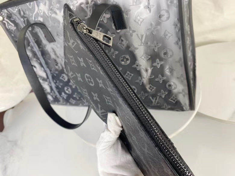 LV $58 gallery