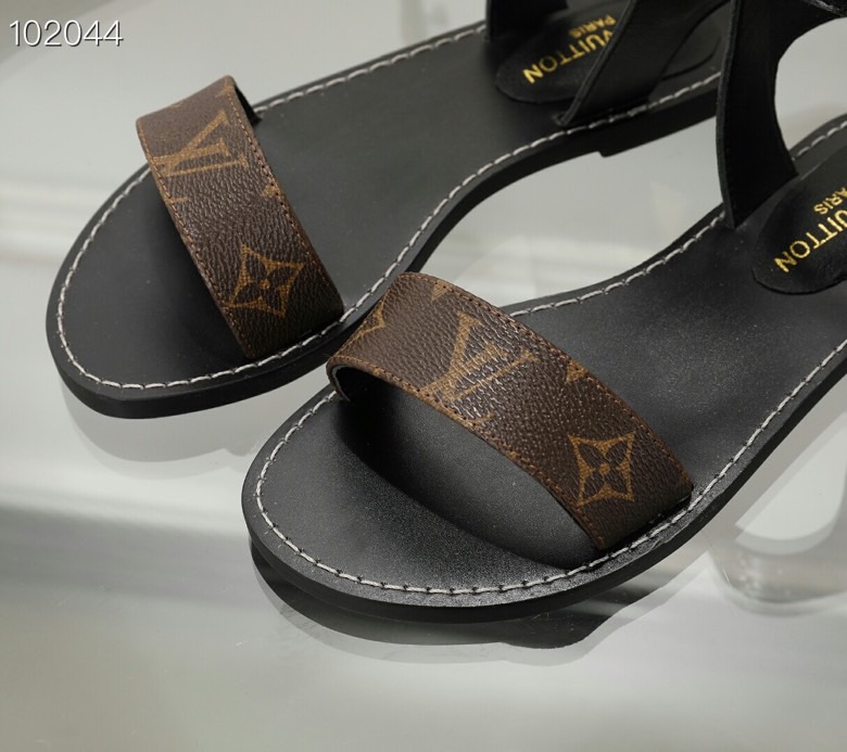 LV $58 gallery