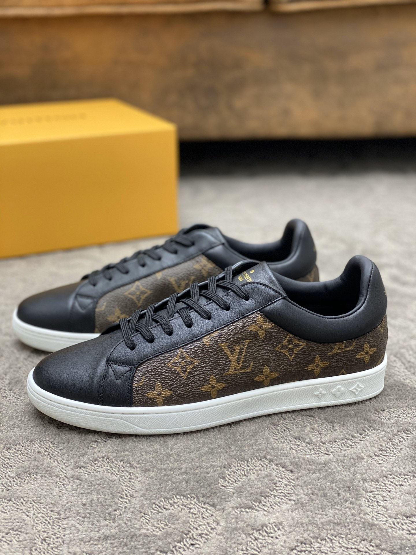 LV $58 gallery