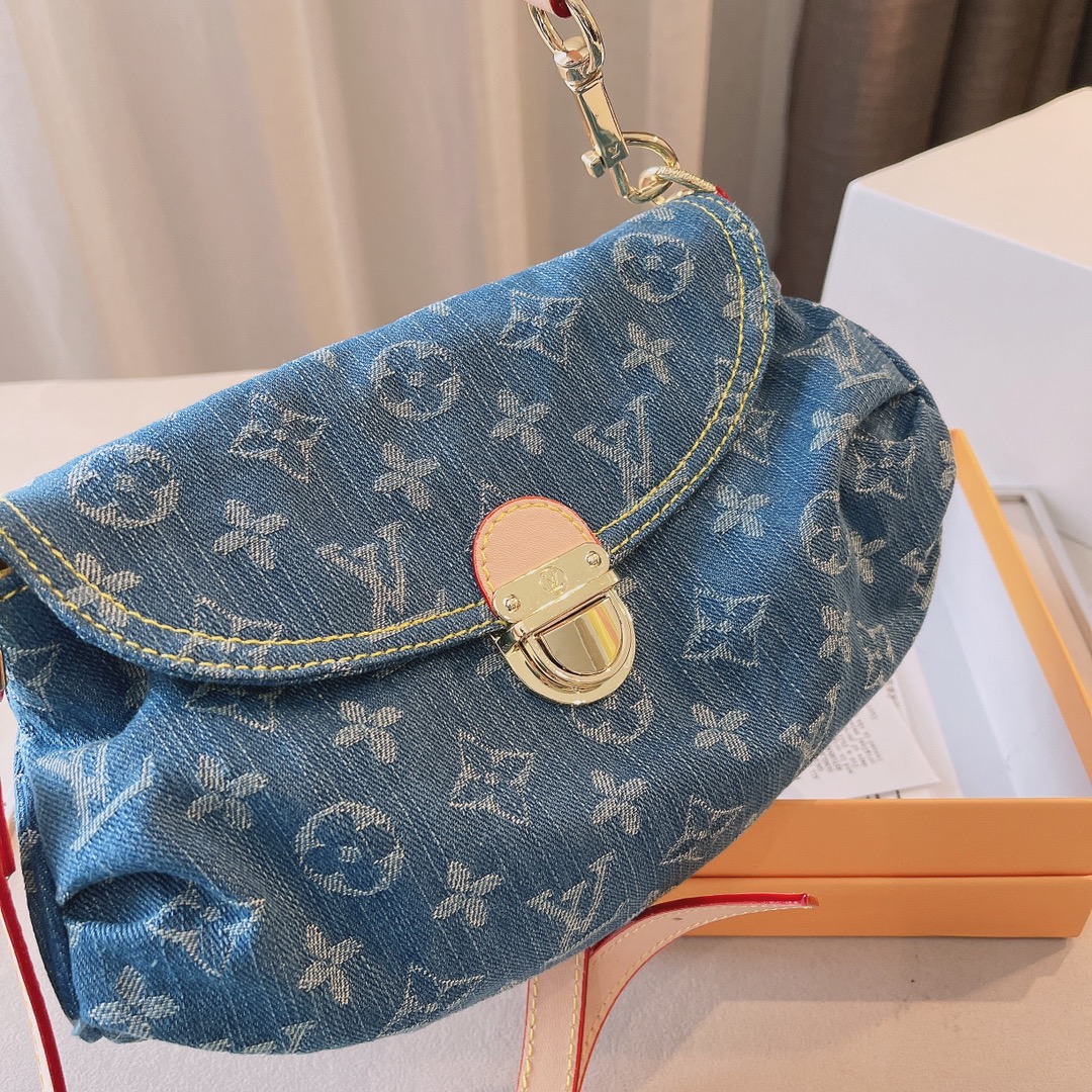 LV $58 gallery